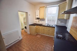 Kitchen- click for photo gallery